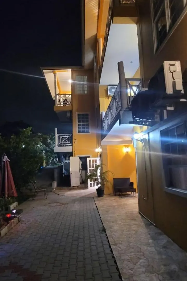 Faith'S Villa Tobago Diamond Guest house