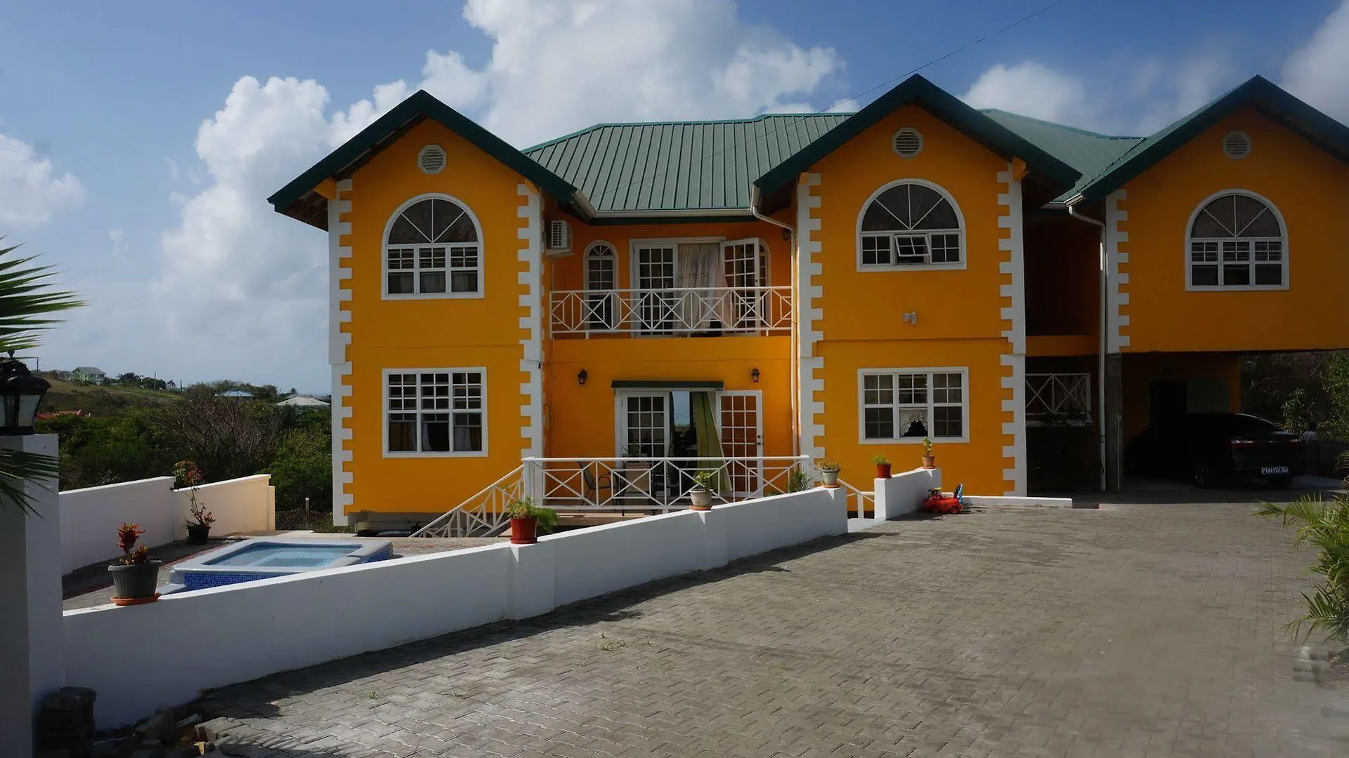 Faith'S Villa Tobago Diamond Guest house