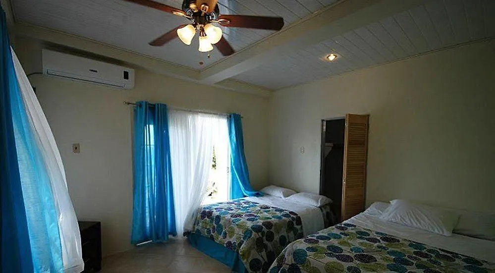 Guest house Faith'S Villa Tobago Diamond